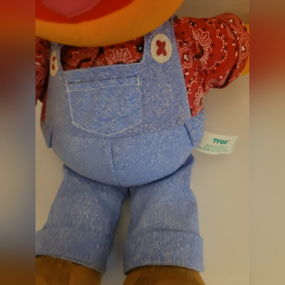 1995 Vintage Tyco Sesame Street Singing Farmer Ernie Plush Doll - Picture 5 of 8
